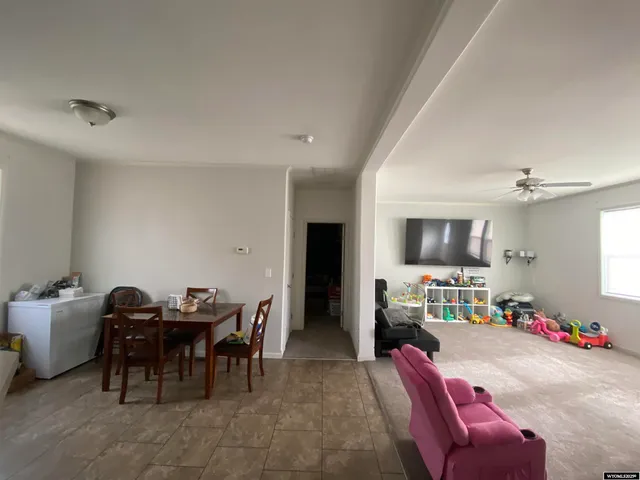 $280,000 | 810 Cliff Avenue, Riverton, WY 82501