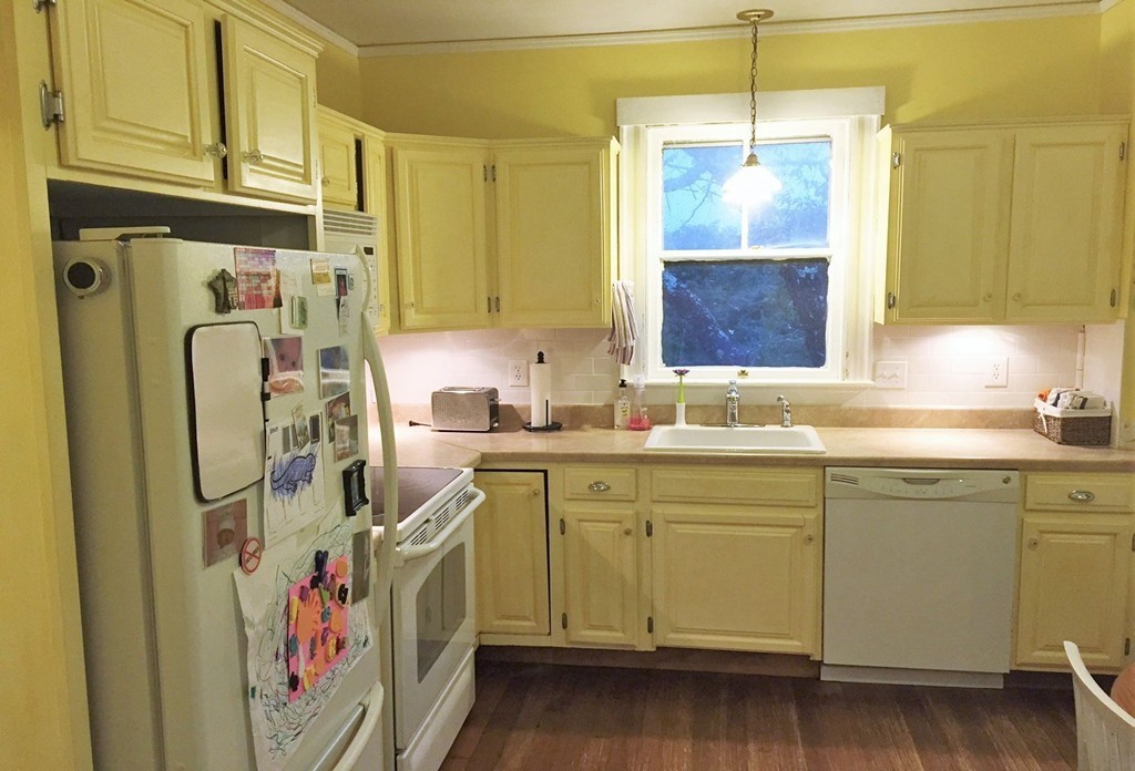 877 State Road Plymouth, MA 02360 - Photo 5 of 21 Gallery Image 5