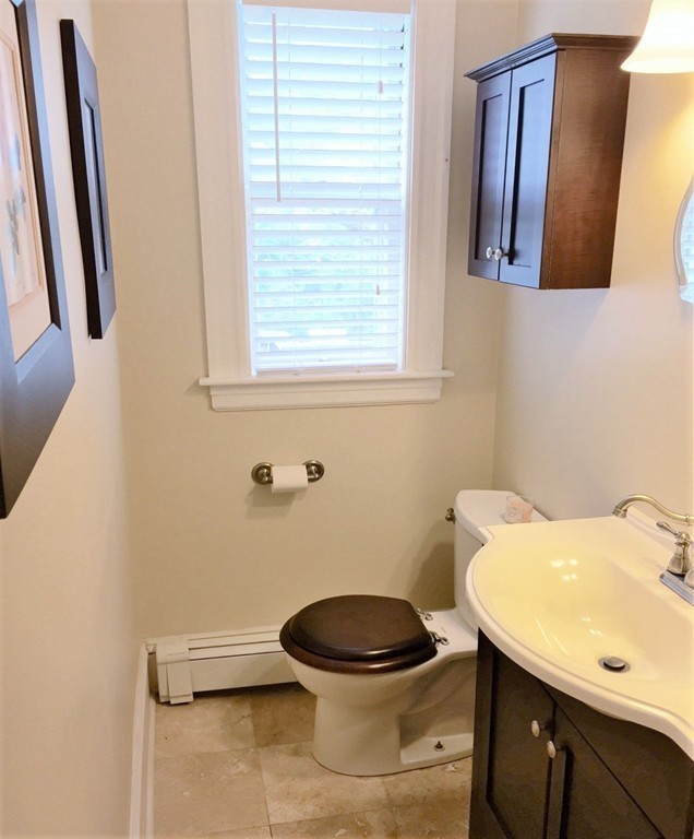 877 State Road Plymouth, MA 02360 - Photo 8 of 21 Gallery Image 8