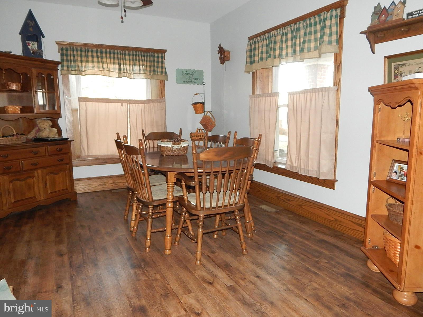 12009 Scott Road Waynesboro, PA 17268 - Photo 5 of 28 Dining Room