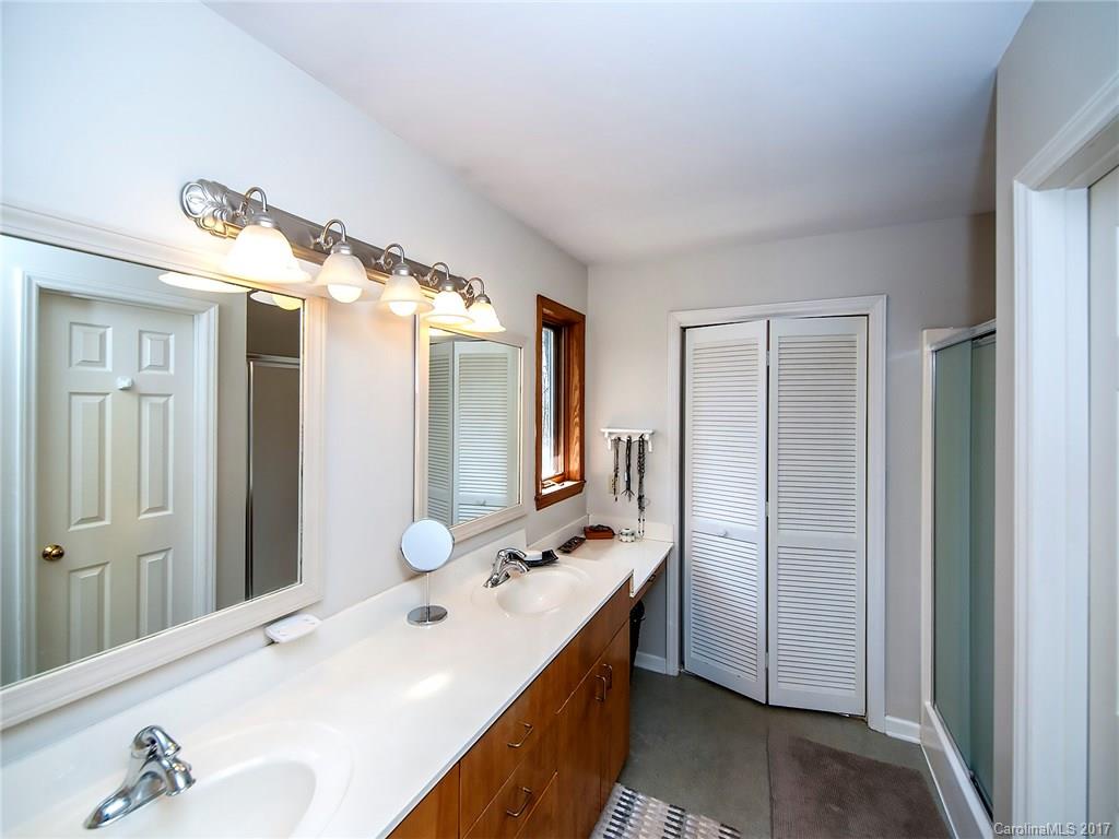 14902 Autumncrest Road Huntersville, NC 28078 - Photo 13 of 23 Gallery Image 13