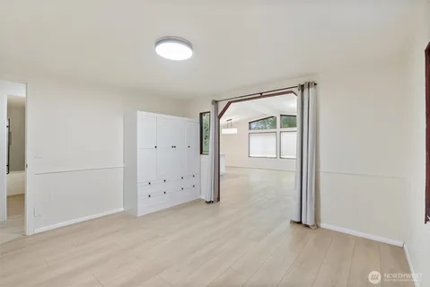 $215,000 | 28000 Northeast 142nd Place, Unit 121, Duvall, WA 98019