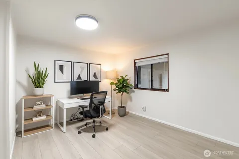 $215,000 | 28000 Northeast 142nd Place, Unit 121, Duvall, WA 98019