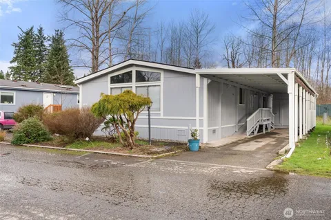 $215,000 | 28000 Northeast 142nd Place, Unit 121, Duvall, WA 98019