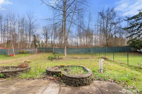 $215,000 | 28000 Northeast 142nd Place, Unit 121, Duvall, WA 98019