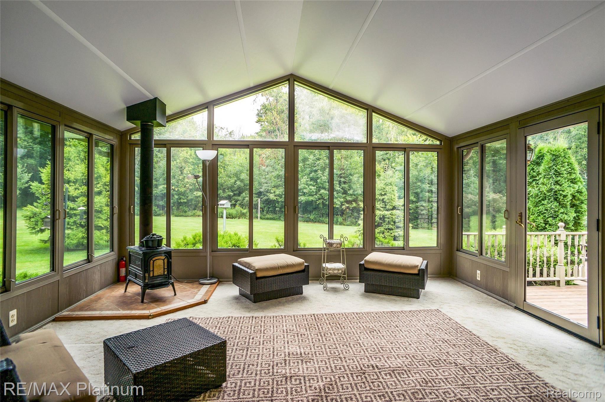 1503 County Farm Road Howell, MI 48843 - Photo 21 of 46 21.jpg