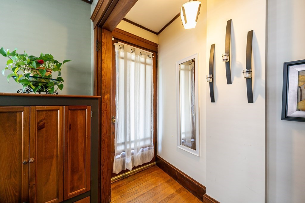 21-23 Fessenden Road Arlington, MA 02476 - Photo 3 of 15 Gallery Image 3