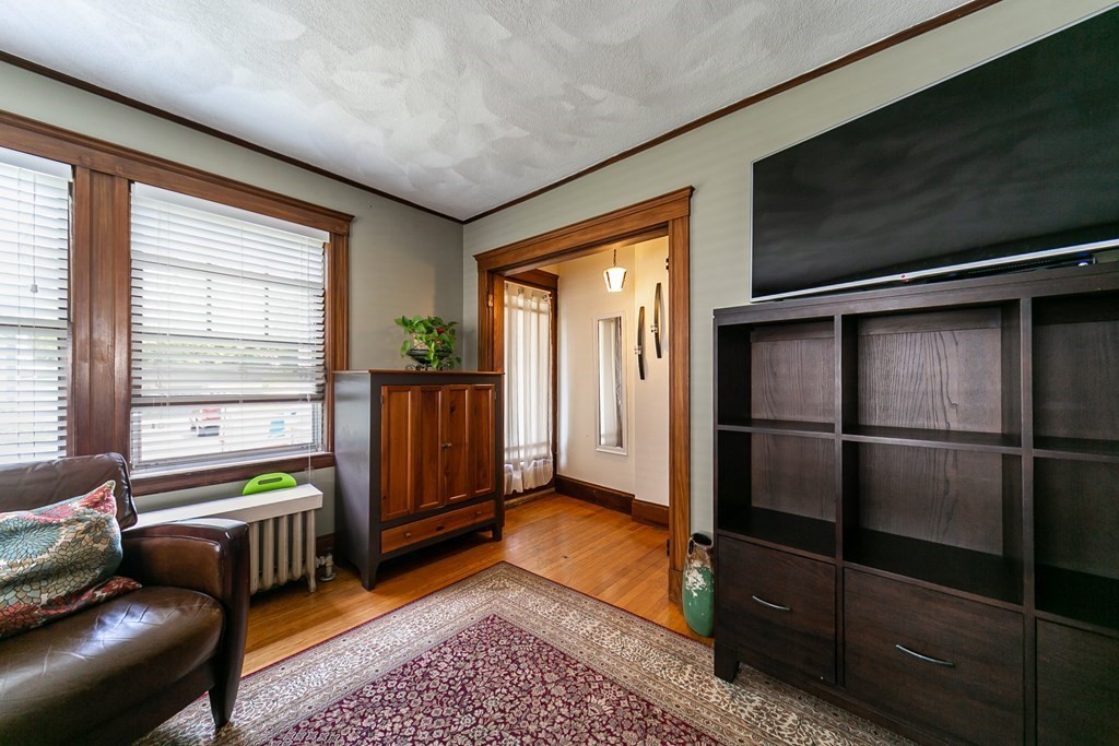 21-23 Fessenden Road Arlington, MA 02476 - Photo 4 of 15 Gallery Image 4