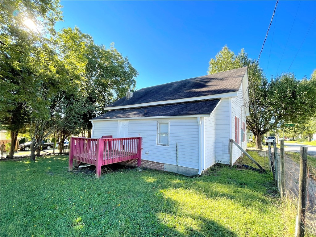 411 Gerber Street Walhalla, SC 29691 - Photo 3 of 34 Gallery Image 3