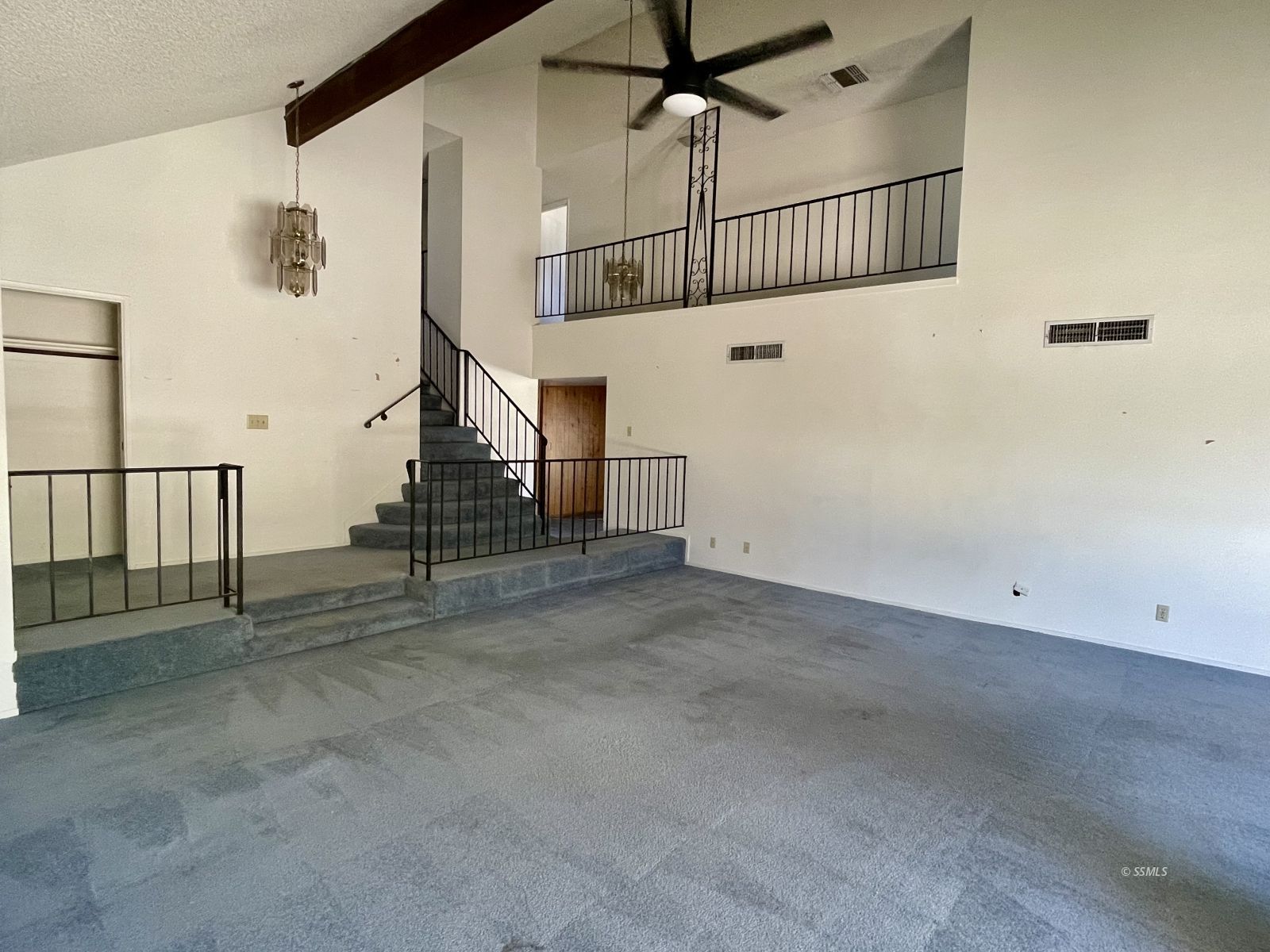 636 Mamie Street Ridgecrest, CA 93555 - Photo 3 of 39 a view of entryway