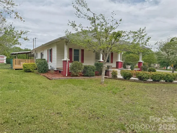 $315,000 | 2102 Hickory Grove Road, Gastonia, NC 28056