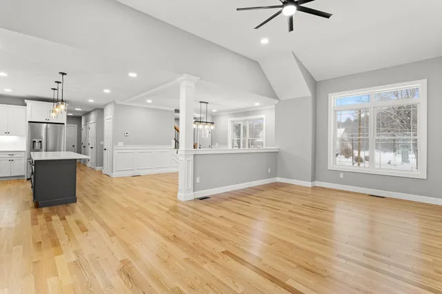 $1,100,000 | 91 Raymond Road, Auburn, NH 03032