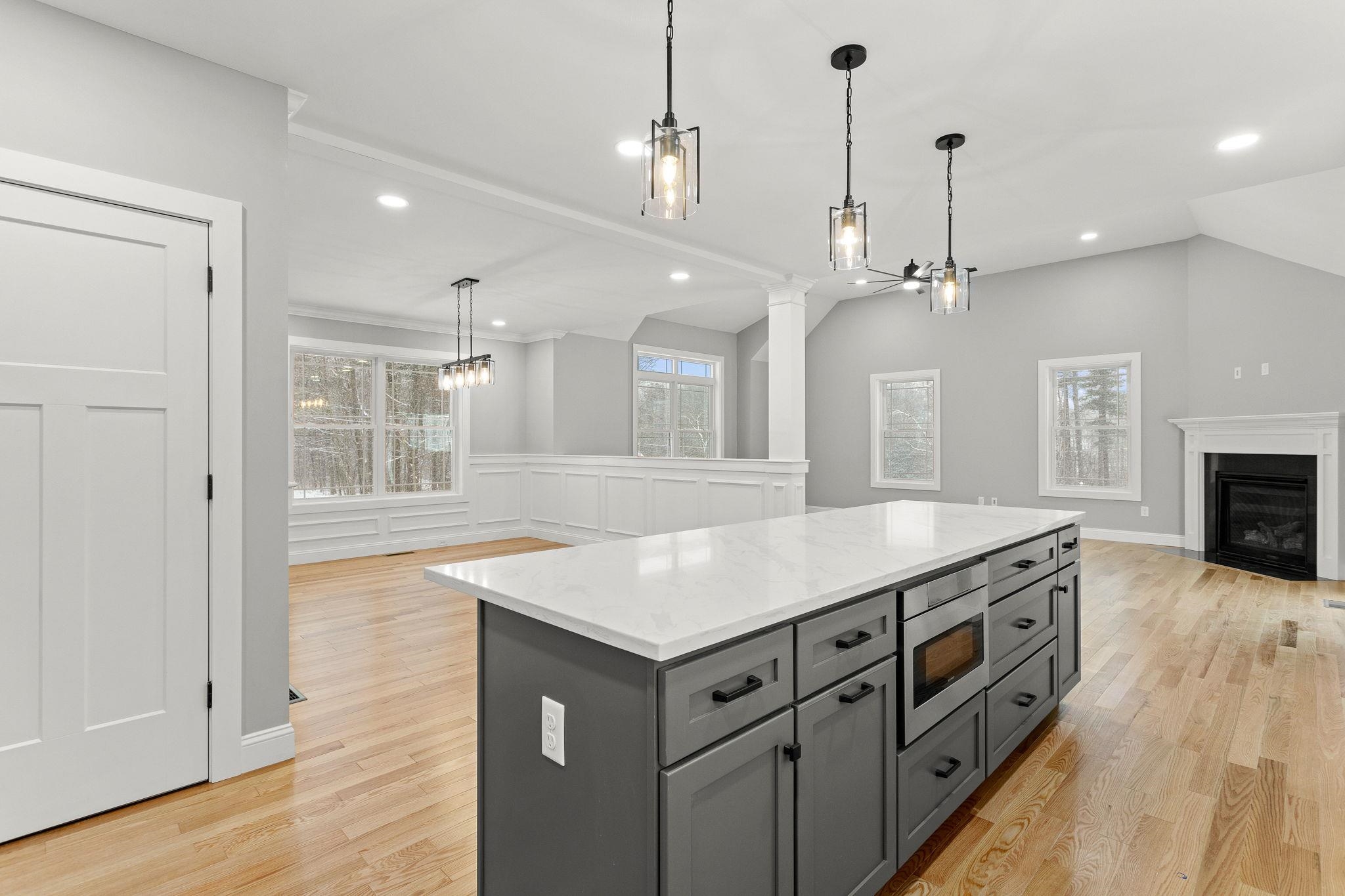 91 Raymond Road Auburn, NH 03032 - Photo 29 of 48