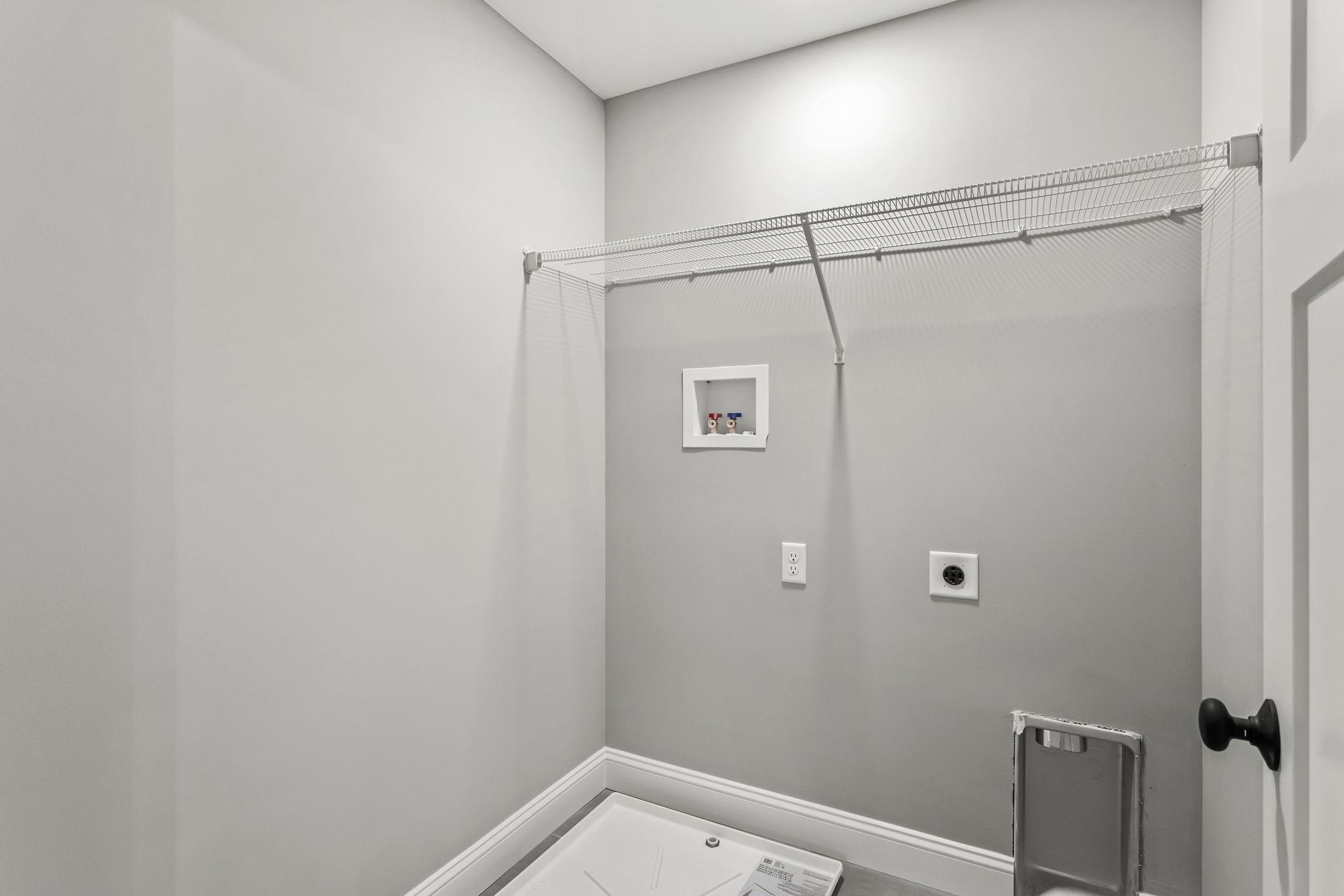 91 Raymond Road Auburn, NH 03032 - Photo 35 of 48