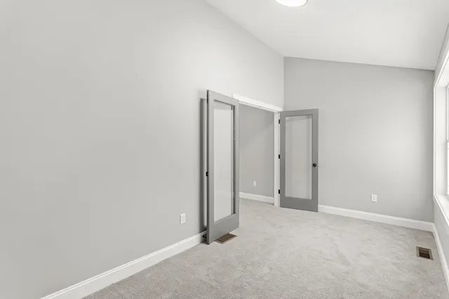 $1,100,000 | 91 Raymond Road, Auburn, NH 03032