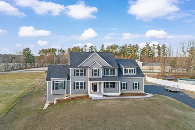 $1,100,000 | 91 Raymond Road, Auburn, NH 03032