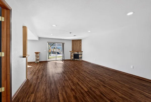 $326,000 | 645 Garfield Avenue, Unit 1, Evansville, WI 53536