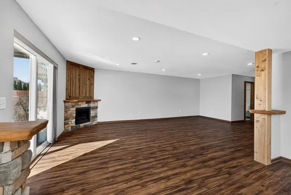 $326,000 | 645 Garfield Avenue, Unit 1, Evansville, WI 53536