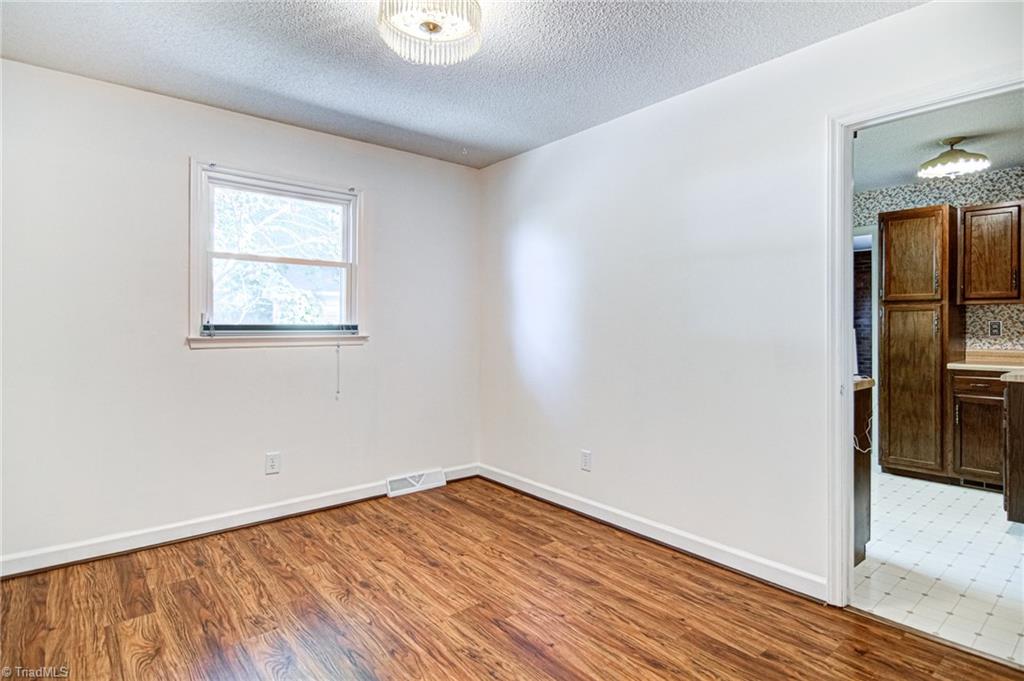 5645 Gumtree Road Winston-Salem, NC 27107 - Photo 8 of 36 Gallery Image 8