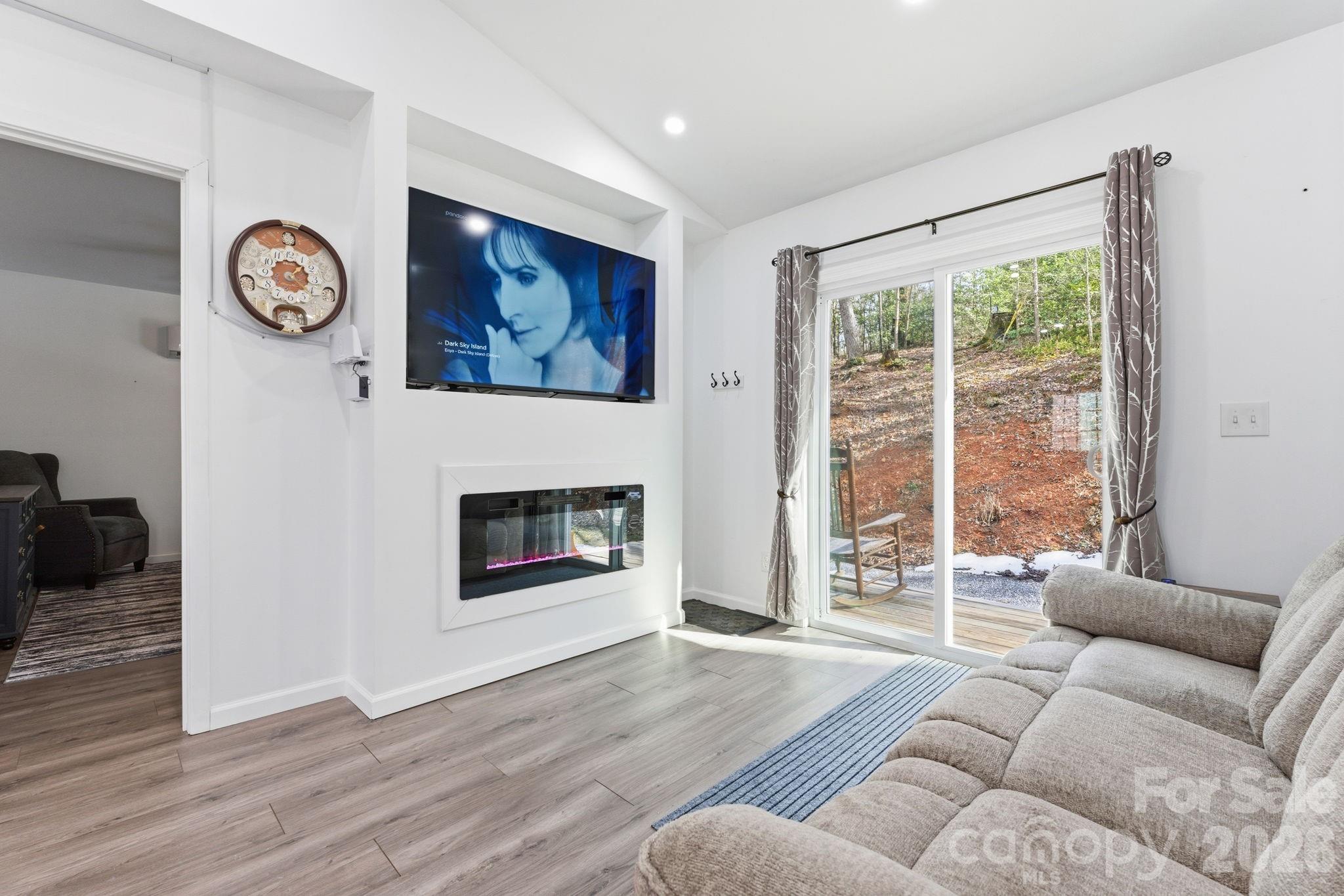 1520 Allison Watts Road Franklin, NC 28734 - Photo 14 of 45