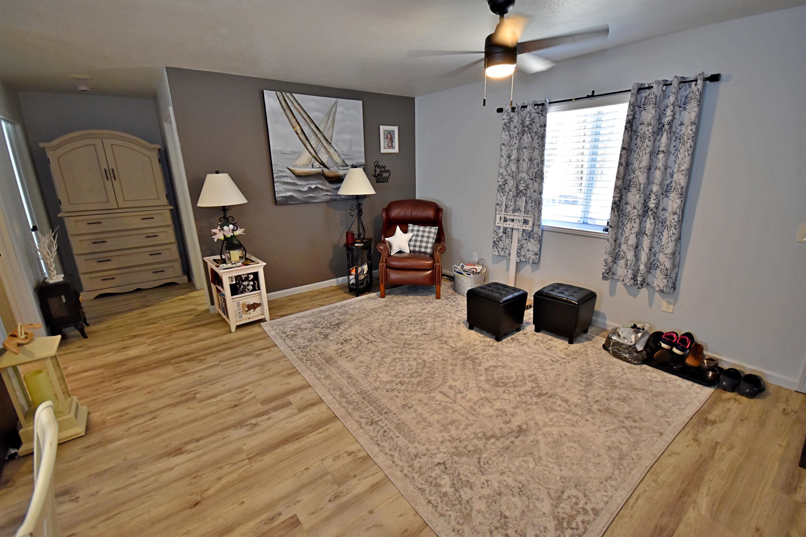 10403 West Round Lake Road Lake City, MI 49651 - Photo 13 of 32