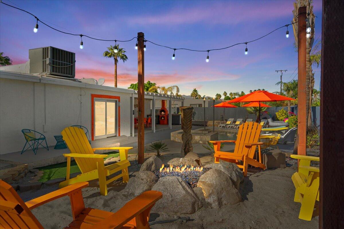2236 North Victoria Road Palm Springs, CA 92262 - Photo 34 of 40 a outdoor space with furniture