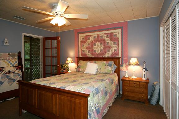 3889 Sunset Road Santa Barbara, CA 93110 - Photo 7 of 7 Master bedroom
