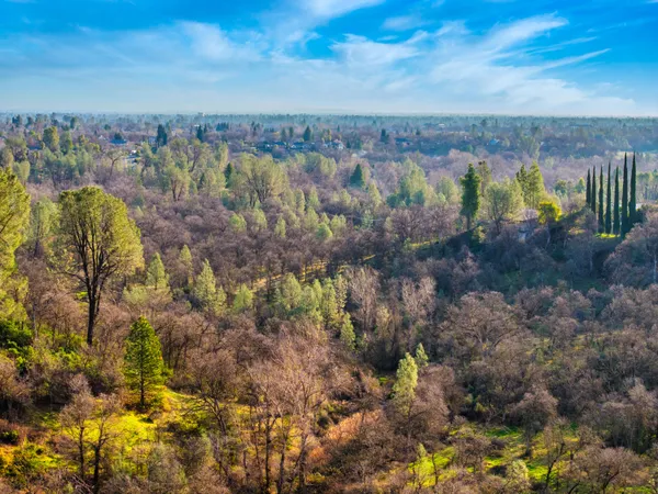 $650,000 | 5976 Sierra Drive, Redding, CA 96003