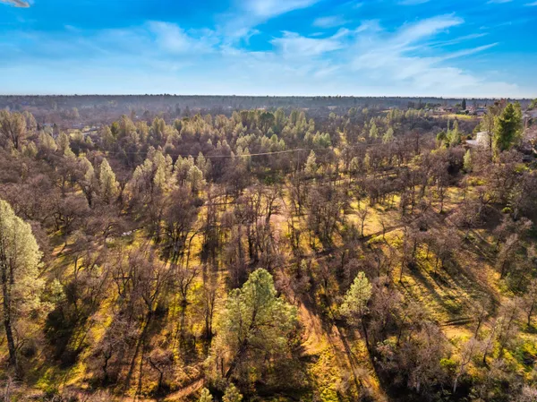 $650,000 | 5976 Sierra Drive, Redding, CA 96003