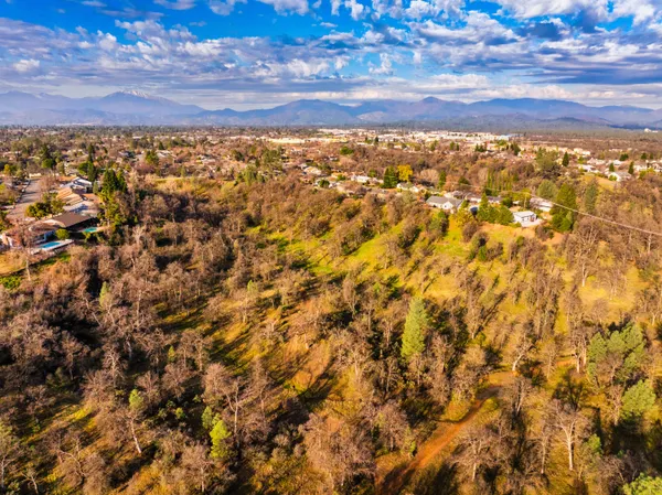 $650,000 | 5976 Sierra Drive, Redding, CA 96003