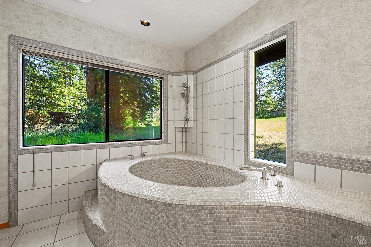 1650 Jonive Road Sebastopol, CA 95472 - Photo 24 of 59