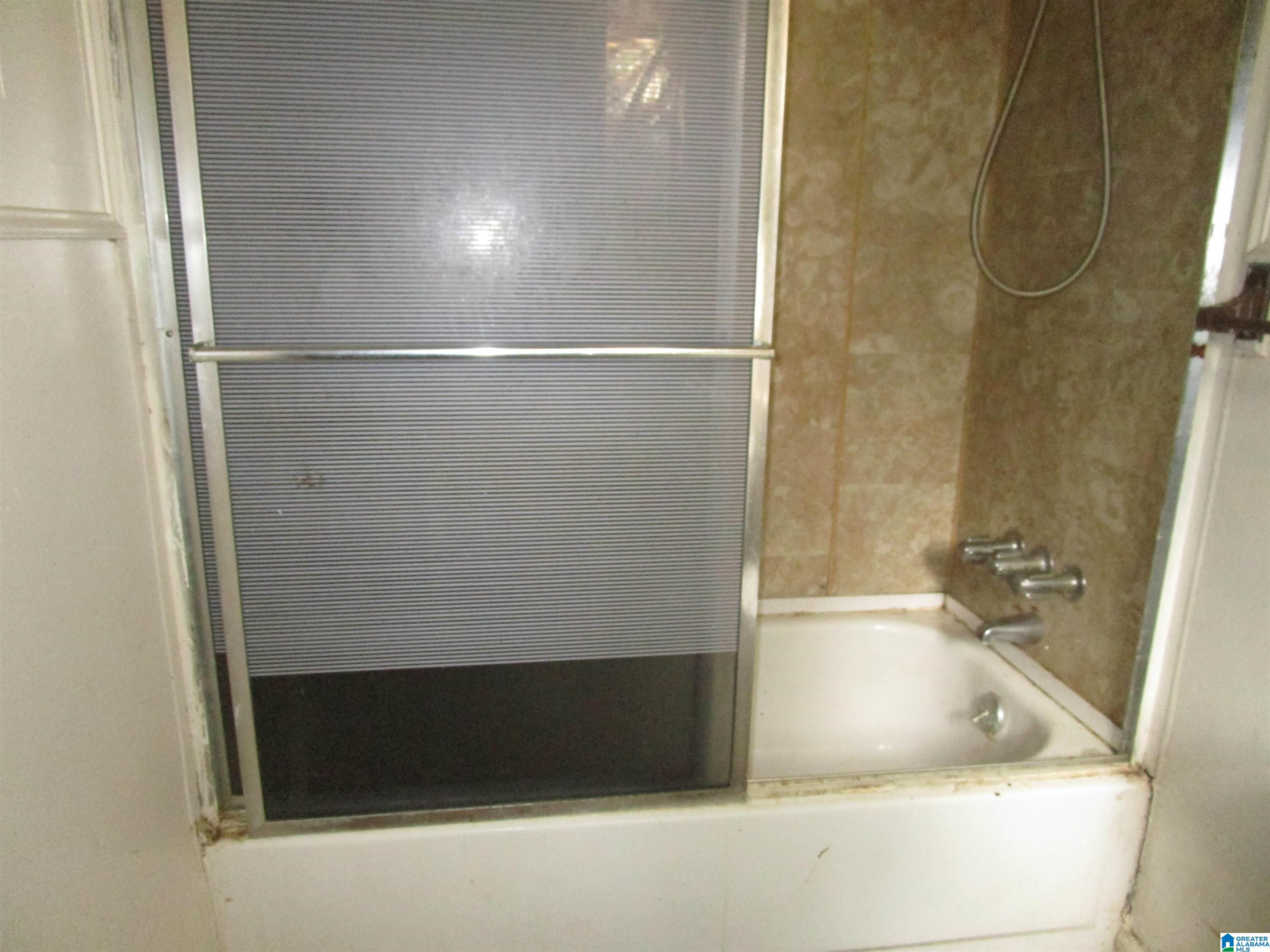 201 21st Street Southwest Birmingham, AL 35211 - Photo 20 of 21