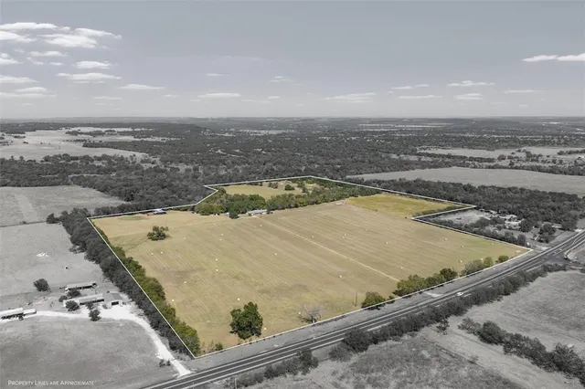 $827,700 | 2767 Highway 174, Kopperl, TX 76652