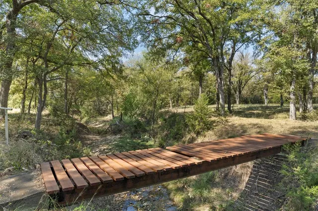 $827,700 | 2767 Highway 174, Kopperl, TX 76652