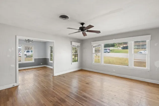 $230,000 | 701 North Washington Street, La Grange, TX 78945