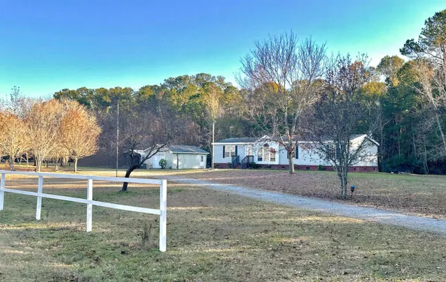 $299,999 | 106 Airborne Way, Cross, SC 29436