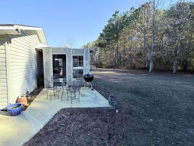$299,999 | 106 Airborne Way, Cross, SC 29436