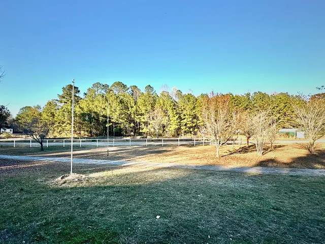 $299,999 | 106 Airborne Way, Cross, SC 29436