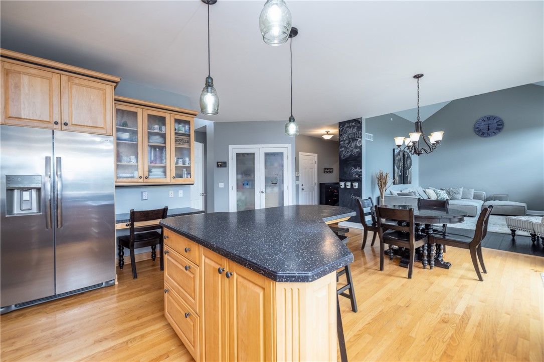 1 Cali Ridge Penfield, NY 14450 - Photo 12 of 50