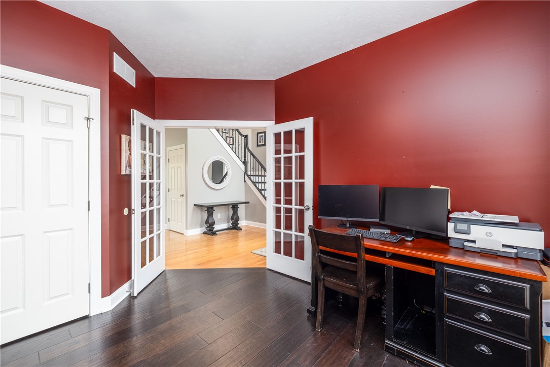 1 Cali Ridge Penfield, NY 14450 - Photo 17 of 50