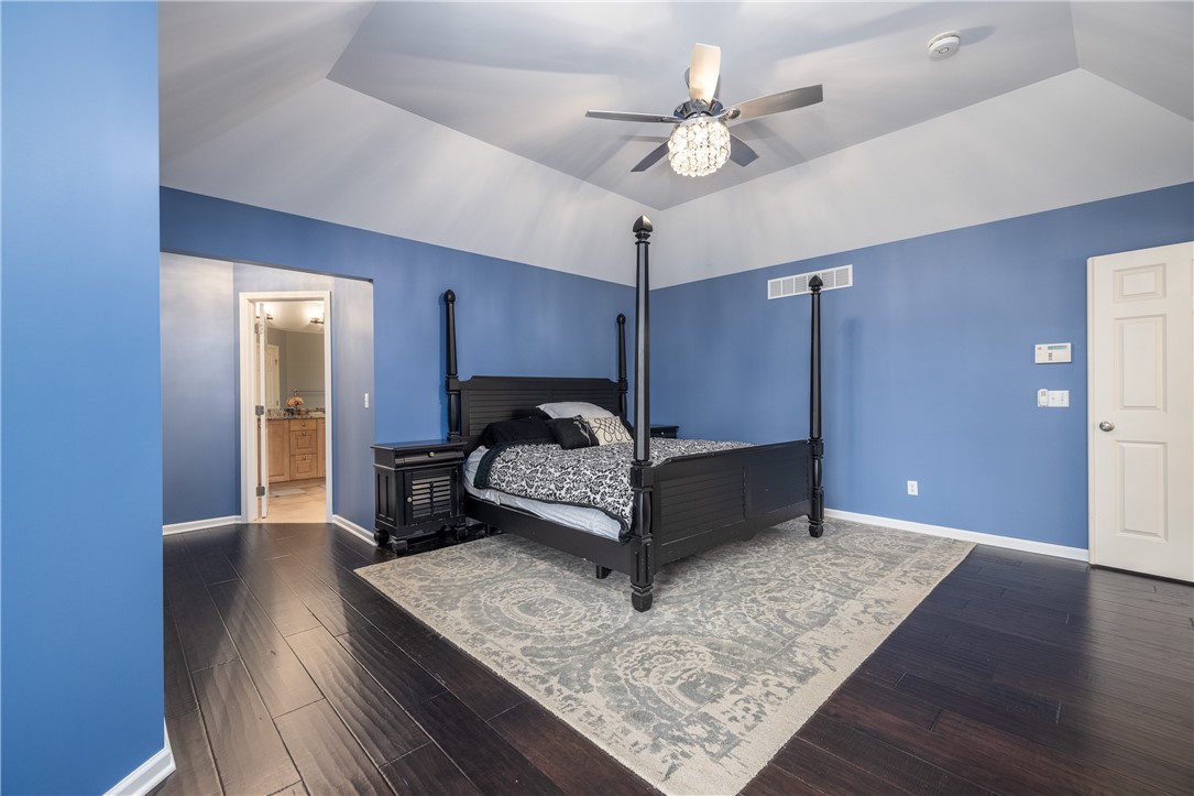 1 Cali Ridge Penfield, NY 14450 - Photo 23 of 50