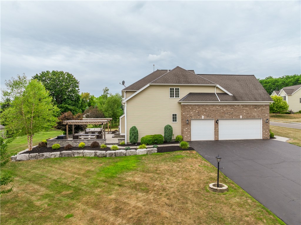 1 Cali Ridge Penfield, NY 14450 - Photo 42 of 50