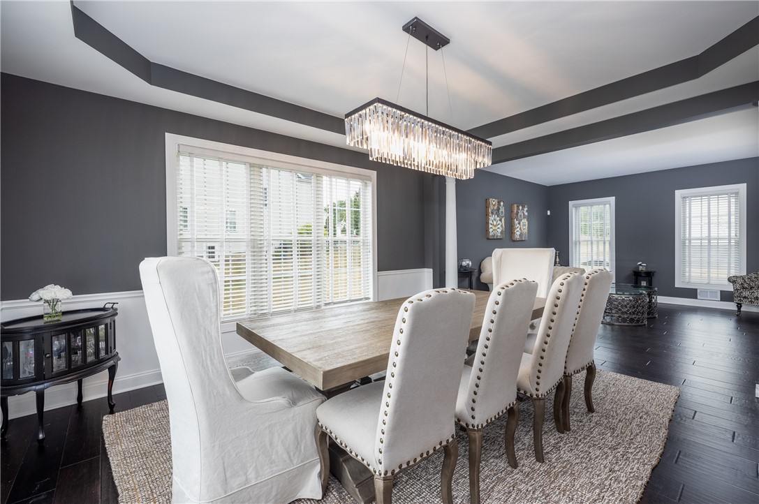 1 Cali Ridge Penfield, NY 14450 - Photo 10 of 50