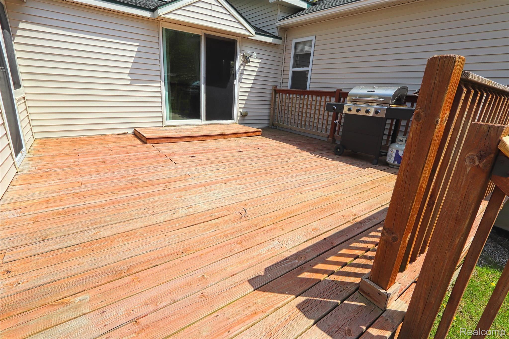 3327 Fisher Road Howell, MI 48855 - Photo 8 of 66 IMG_0377_InPixio.jpg