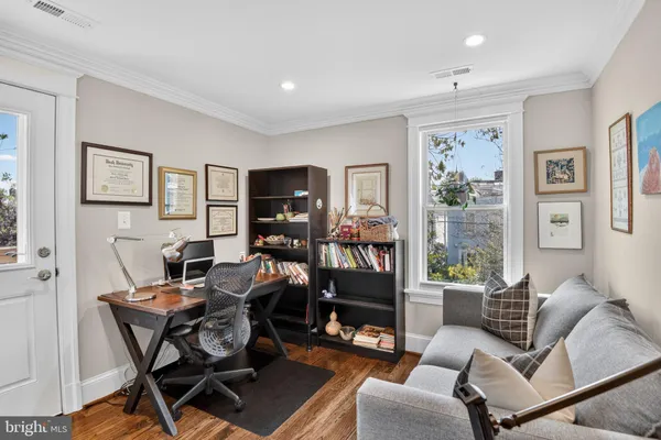 $1,495,000 | 623 Massachusetts Avenue Northeast, Washington, DC 20002