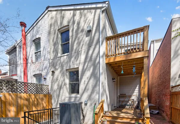 $1,495,000 | 623 Massachusetts Avenue Northeast, Washington, DC 20002