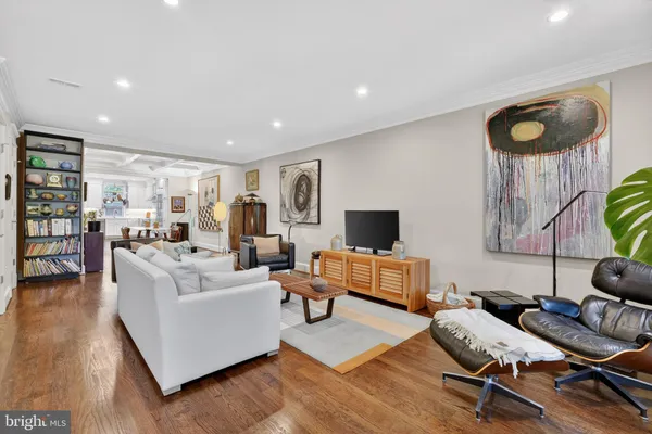 $1,495,000 | 623 Massachusetts Avenue Northeast, Washington, DC 20002