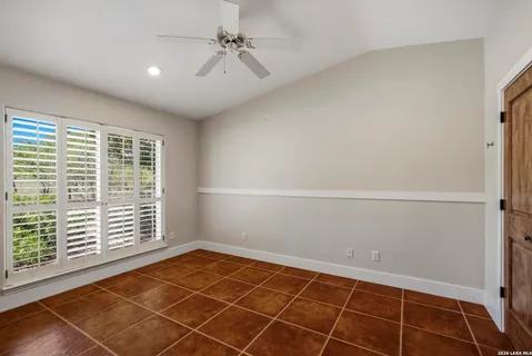 $745,000 | 145 Valley Home Road North, Comfort, TX 78013