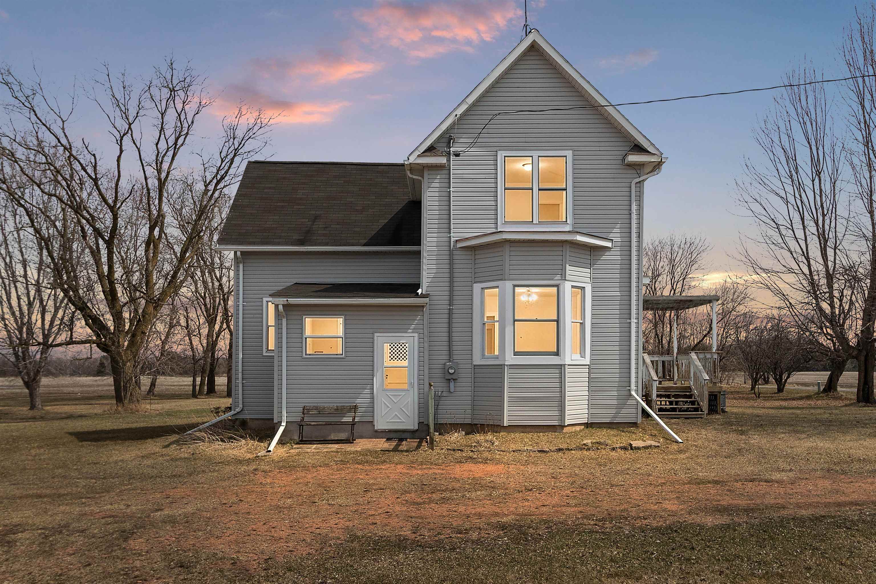 E10702 Eulrich Road Clintonville, WI 54929 - Photo 1 of 48