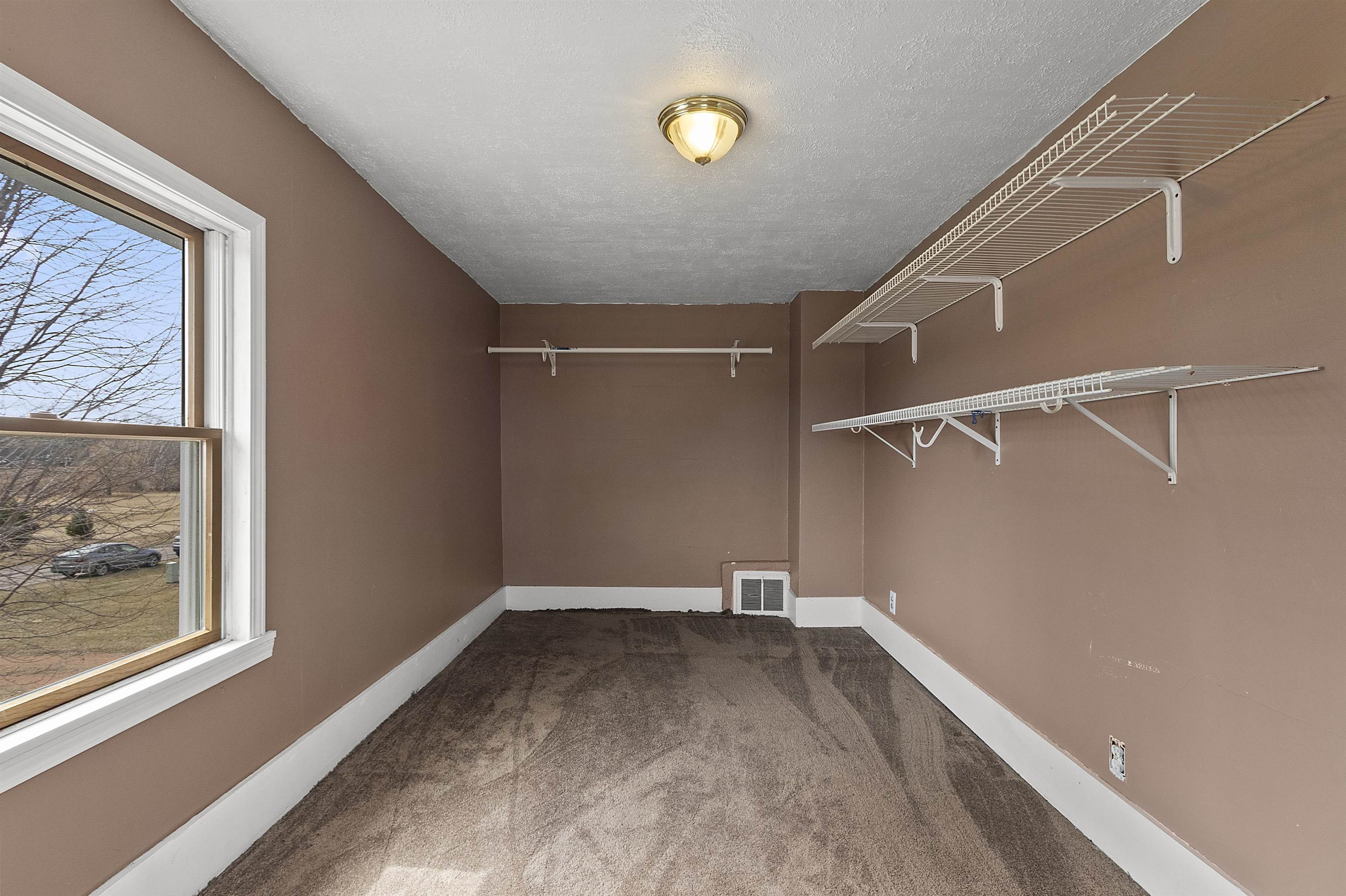 E10702 Eulrich Road Clintonville, WI 54929 - Photo 14 of 48